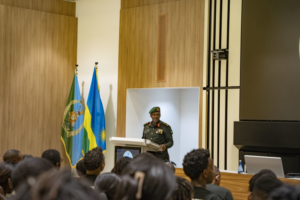 RDF spokesperson Brig.Gen Ronald Rwivanga gives a lecture to the 65 diaspora youth.
