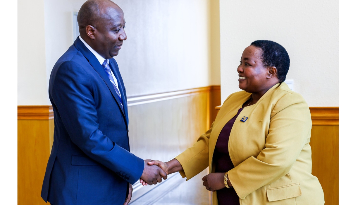 Prime Minister Edouard Ngirente meets with Robinah Nabbanja, Prime Minister of the Republic of Uganda who is in Rwanda to attend the Women Deliver Conference, on Monday, July 17. Courtesy