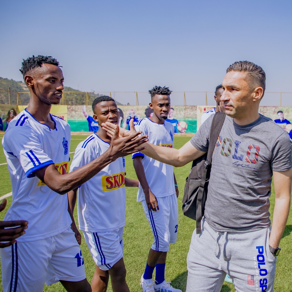 Rayon Sports new head coach Yamen Zelfani during his meeting with players at Nzove stadium. Courtesy