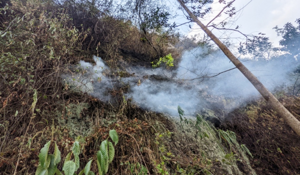Mystery as smoke billows from Nyamasheke hill. Courtesy photo