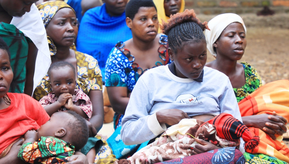 Women breastfeed their children during a breastfeeding campaign in Nyamasheke District. Photo by Craish Bahizi