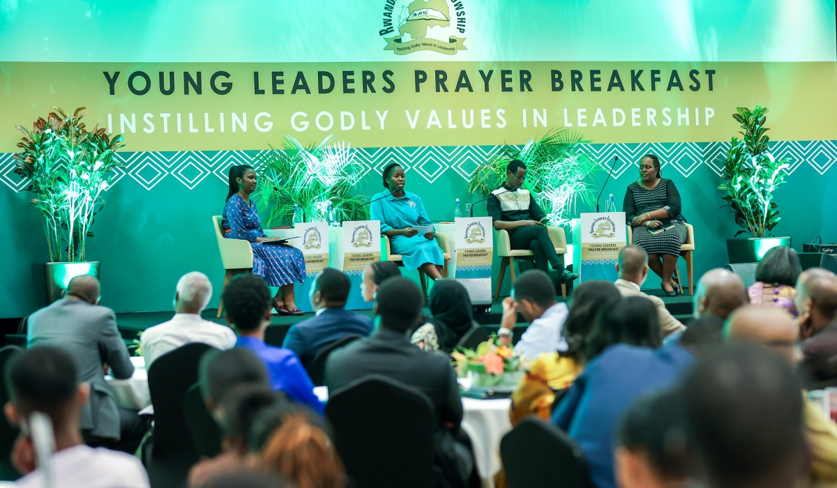 Panelists at Rwanda Leaders Fellowship (RLF), the fellowship themed “Young Leaders and Parenting Today” that brought together young people in government, the private sector, and civil society. Olivier Mugwiza