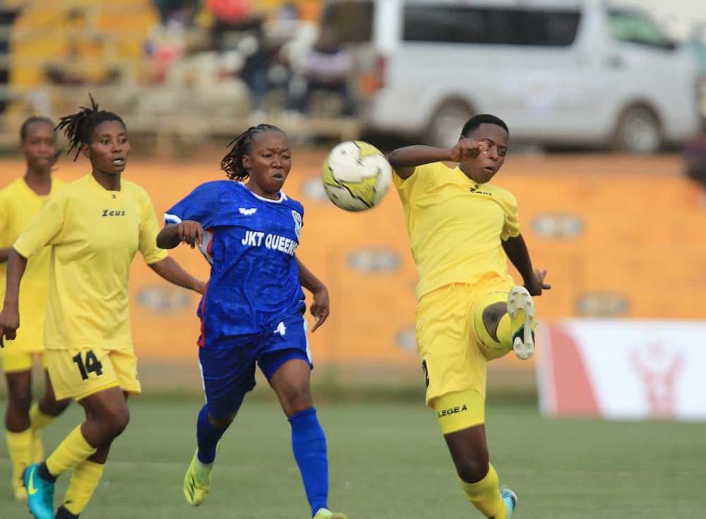 AS Kigali women&#039;s team striker Diane Nyirandagijimana tries a ball kick during the game that they lost by 2-1. Courtesy