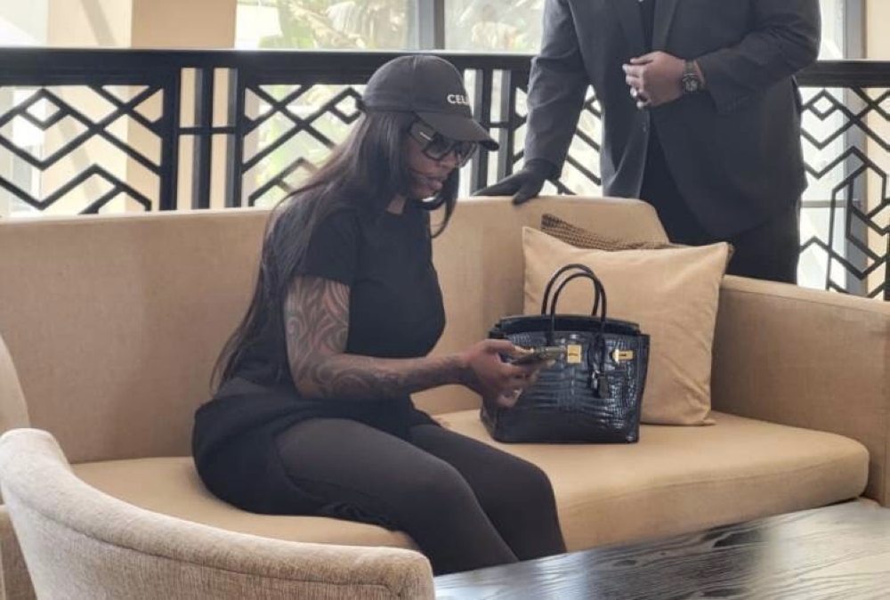 Tiwa Savage was spotted at Kigali Marriott Hotel, she&#039;s among performers at Giants of Africa Closing Ceremony. Photo by IGIHE