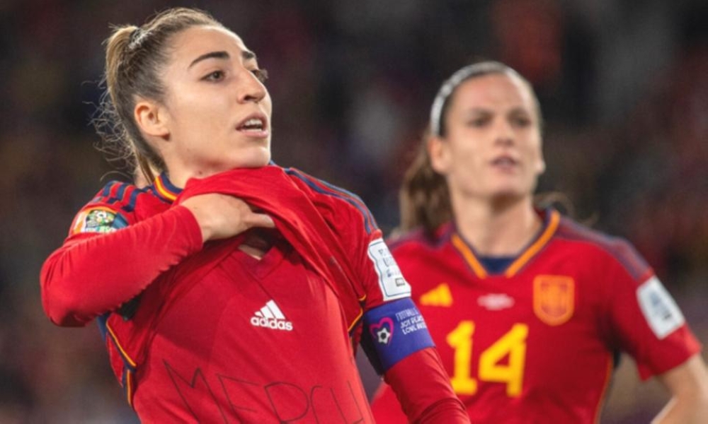 Olga Carmona nets winner as Spain edge England to lift WWC
