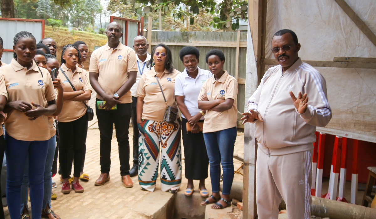 Gerard Sina, the owner of ‘Kwa Nyirangarama’ gives detalis to the visitors of his activities on Saturday, August 19. All photos by Craish Bahizi