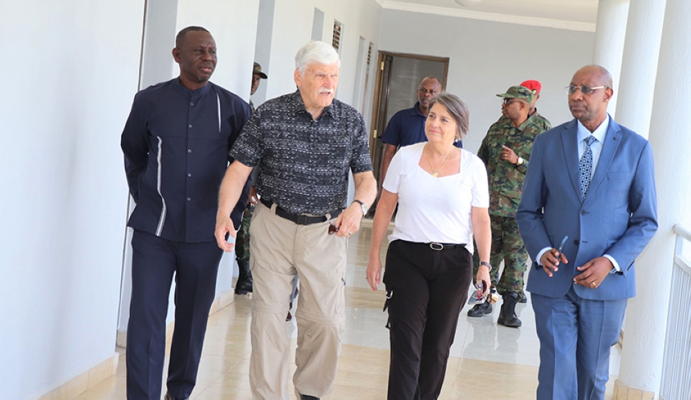 (L-R) Lt Gen (rtd) Balla Keita, Lt Gen (rtd) Romeo Dallaire, Dallaire’s wife Marie Michaud, and RPA Director Col (rtd) Jill Rutaremara during a visit  at Rwanda Peace Academy (RPA) Monday, August 21