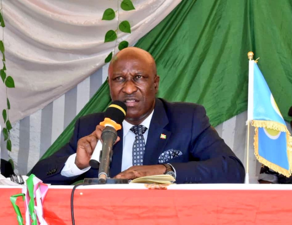 Burundian Prime Minister Gervais Ndirakobuca addresses residents of Mabayi, Cibitoke Province on Tuesday, August 22,  Courtesy