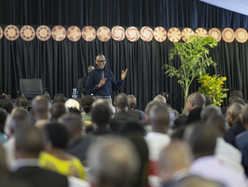 President Kagame addresses over 700 opinion leaders from the two provinces at Rwanda Military Academy (RMA) in Musanze District on Friday August 25. Photo by Village Urugwiro