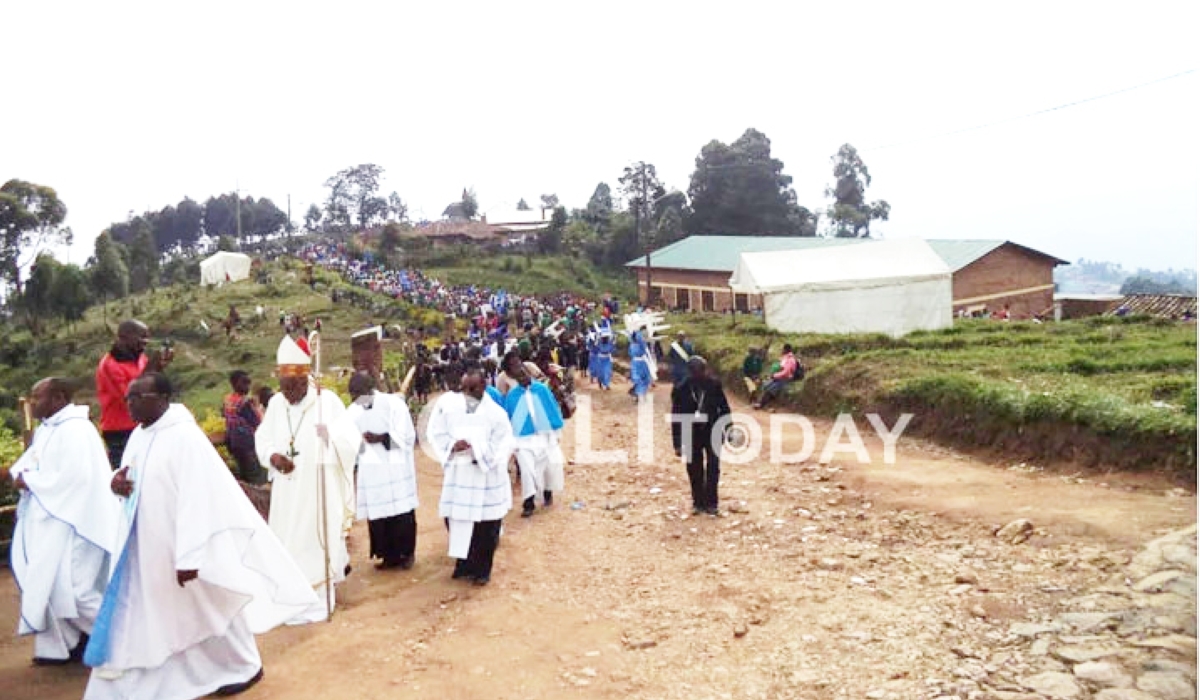 Clerics lead  thousands of young people during a &#039;prayer mountain&#039; known as &#039;Our Lady of the Poor&#039; trekking mountains in Western province in 2015. Photo by Kigali Today