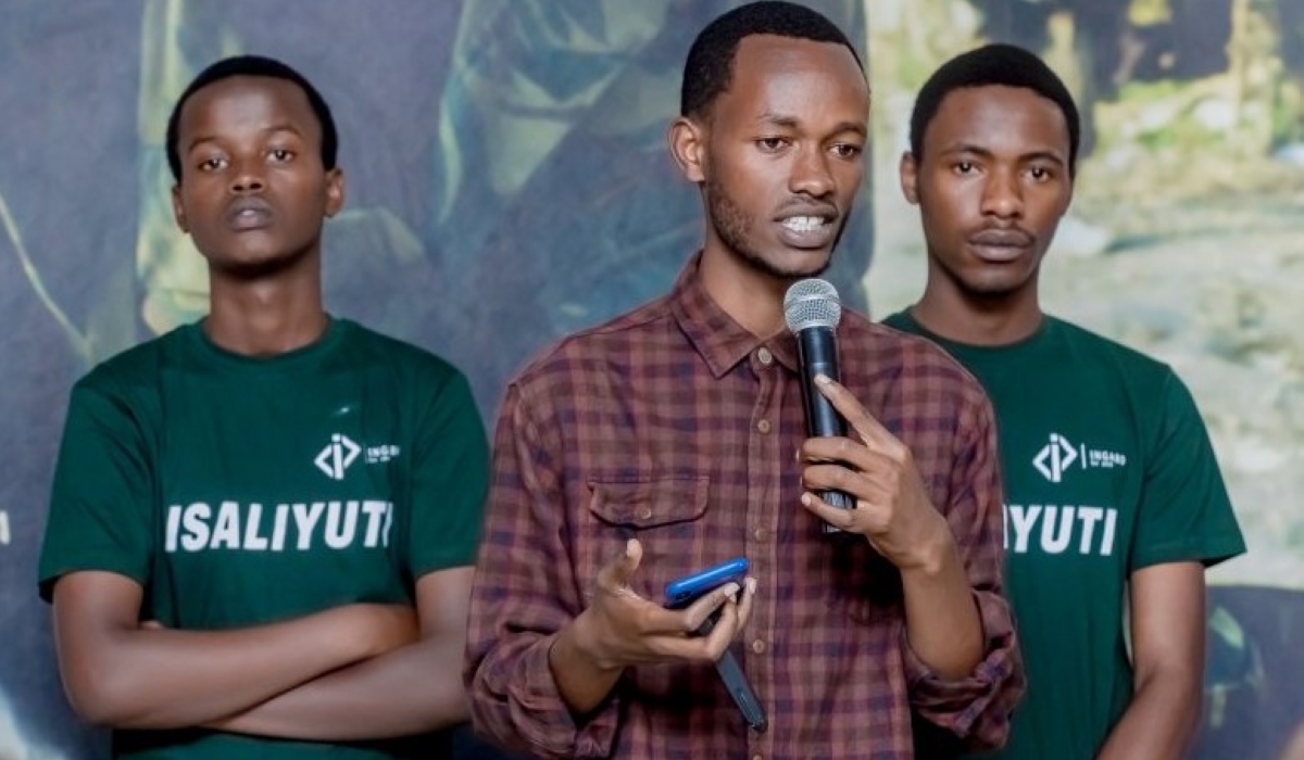 King Ngabo gives some clarifications on his artworks that are showcased at the Museum of the Campaign to Stop the  Genocide. Courtesy