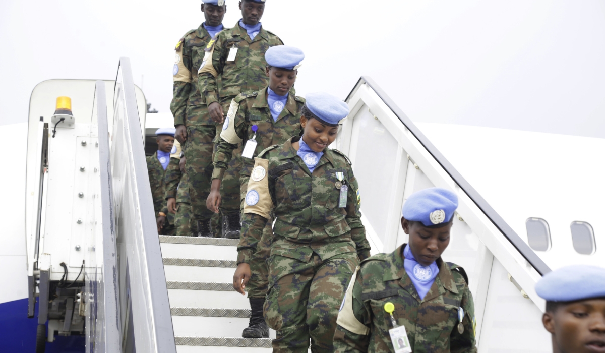 Some of RDF women soldiers arrive at Kigali International Airport from peacekeeping mission  in Darfur on January,15, 2019. Courtesy
