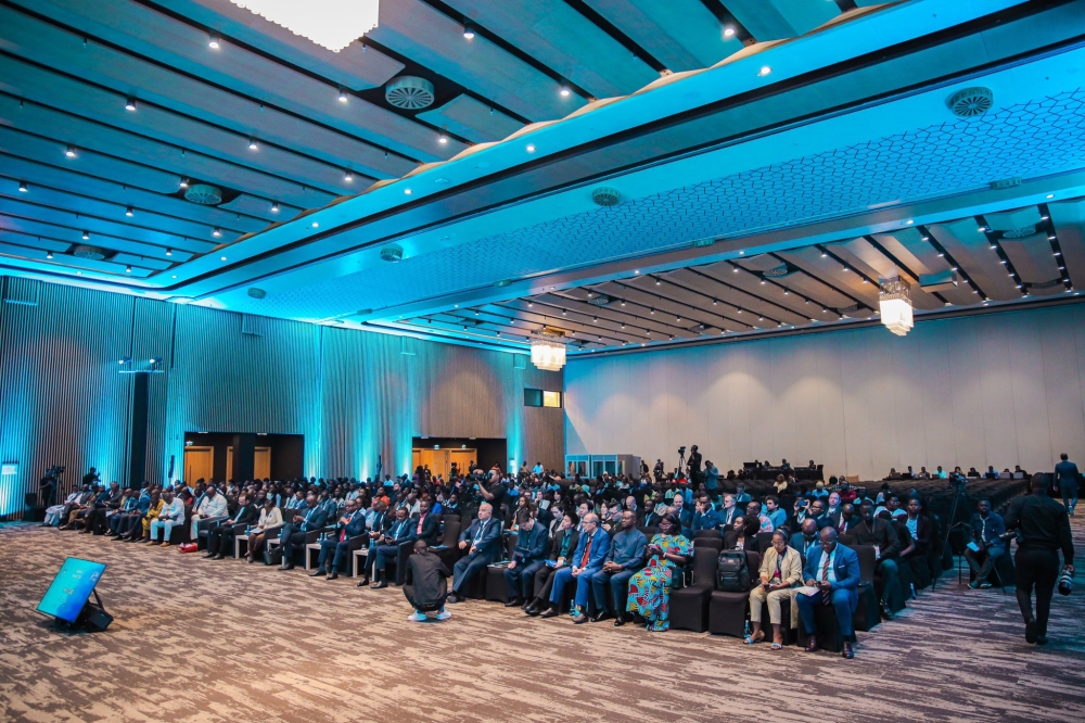 The summit-themed “Leadership for Smart Cities” brought together more than 1,000 participants.