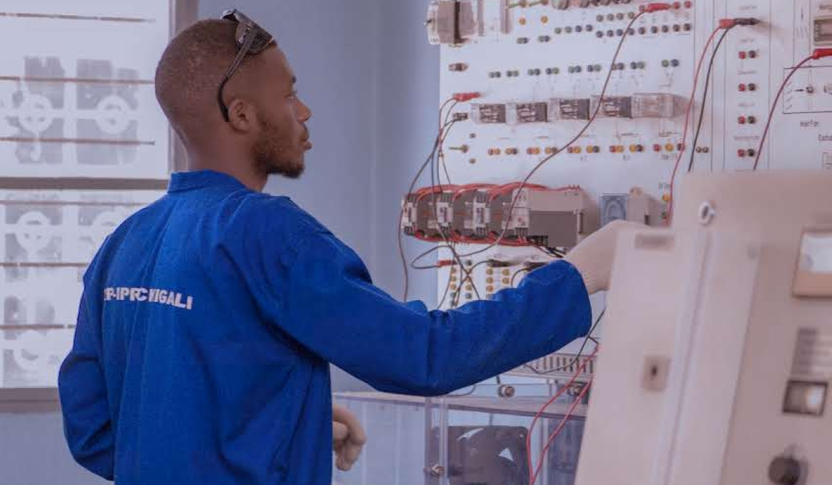 RP introduced BTech programmes in March 2023 starting with Automobile Technology and Construction Technology, currently hosted in two colleges, IPRC Kigali and Huye respectively. Courtesy