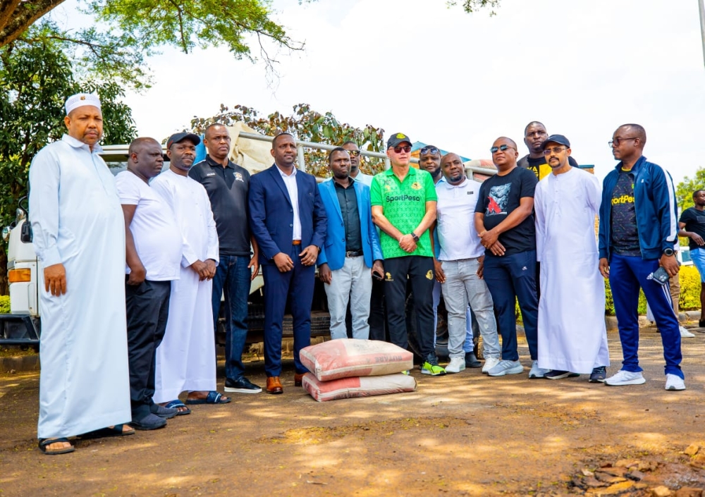 Management of Young Africans SC donated 200 sacks of cement and 200 iron sheets to the families affected by the floods in Western and Northern provinces on September 15. Courtesy  