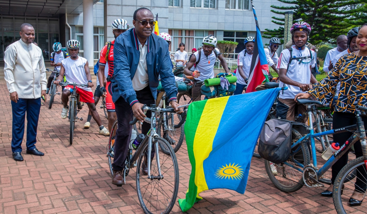 Rwanda&#039;s Minister of State in the Foreign Affairs Ministry Manasseh Nshuti flags off the tour in Kigali on Saturday, September 16. Courtesy