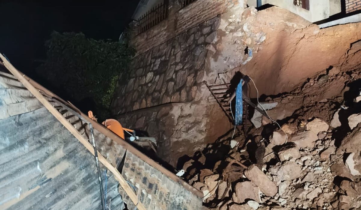 The wreckage caused by heavy rains when walls of a house on Kanyinya hill, in Ruhango Cell, Gisozi Sector of Gasabo District, caved in and killed a mother and two children on Wednesday, September 20, at night. Courtesy photo. COURTESY PHOTO