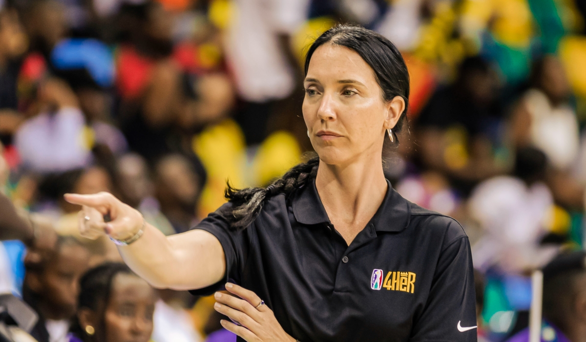  Coach Liz Mills coaching the Ivorian team ABC Fighters, in BAL playoffs, in May 2023. Photo by Christianne Murengerantwari