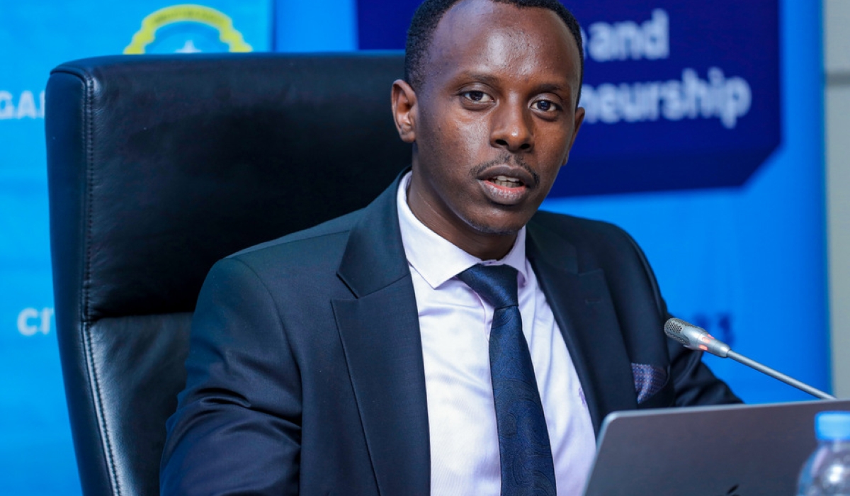 RSA Chief Technology Officer George Kwizera speaks to journalists during the closing of the campaign  to raise awareness among key players in the space industry . Photo: Igihe