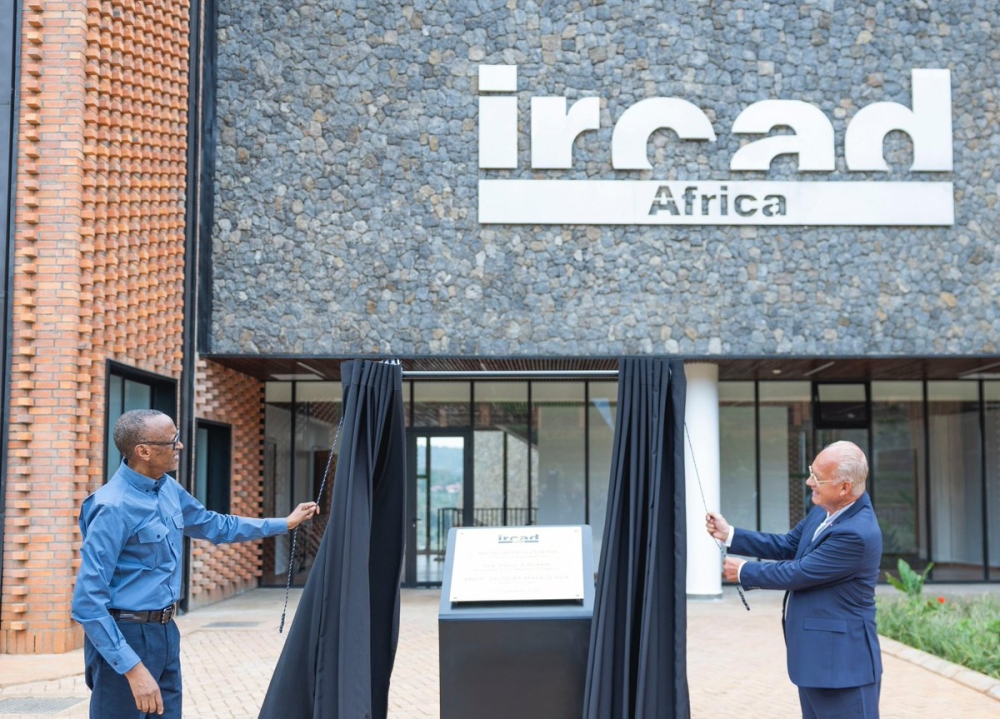 President Paul Kagame and Prof Jacques Marescaux, the founder of IRCAD France  inaugurate IRCAD Africa in Kigali on Saturday, October 7. Photos by Village Urugwiro