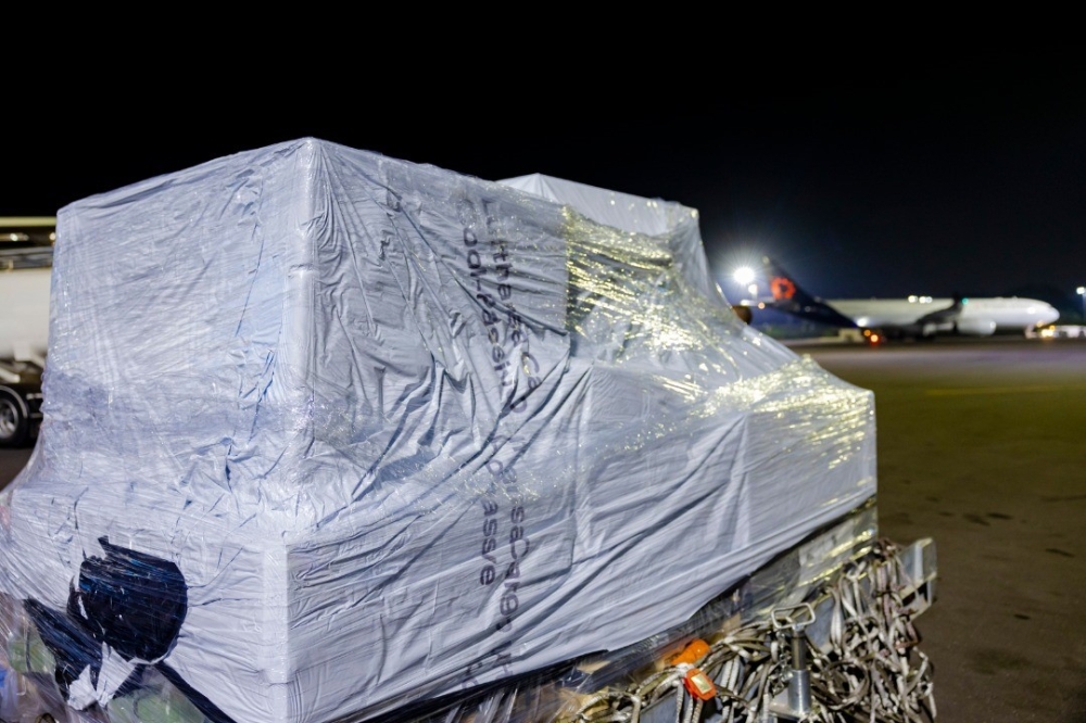 Pfizer medicines and vaccines arrive in Rwanda. Photo Credit Pfizer

Pfizer medicines and vaccines arrive in Rwanda. Photo Credit: Pfizer