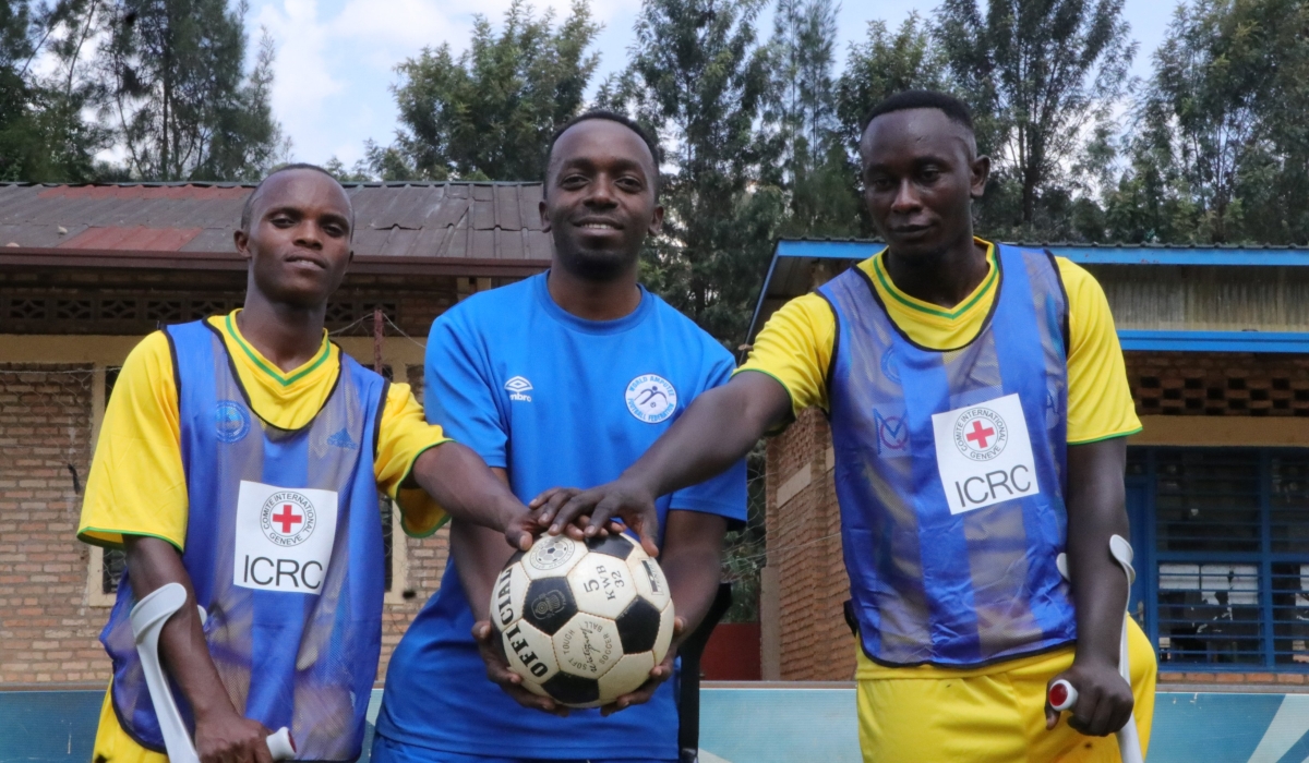 The trio currently plays their professional Amputee Football in Turkey and are teammates at first division side Pendik Belediyesi.
