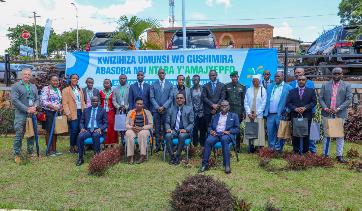 Rwanda Revenue Authority (RRA) recognise outstanding taxpayers in the 2022-2023 fiscal year. The activity was launched in Gisagara District on October 17, 2023. Courtesy
