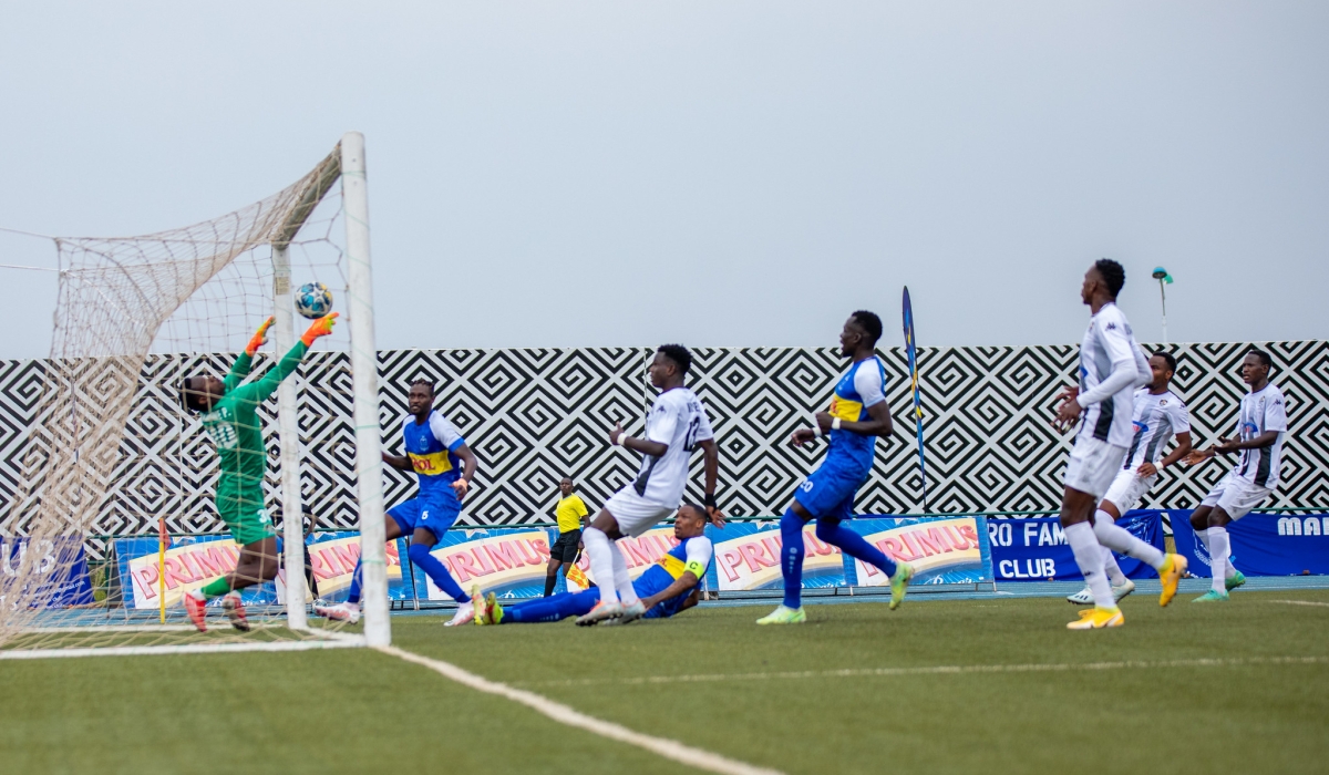 APR FC take on eternal rivals Rayon Sports in a crunch Rwanda National Primus League grand derby rendezous. Photo by Olivier Mugwiza