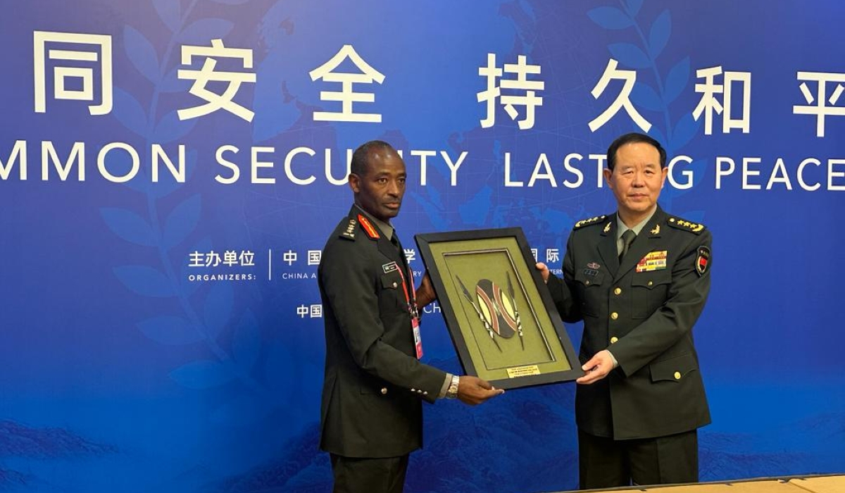 Lt Gen Mubarakh Muganga, Chief of Defence Staff of Rwanda Defence Force meets with Gen Liu Zhenli, Chief of Joint Staff Department of the Central Military Commission (CMC) of the Communist Party of China. COURTESY