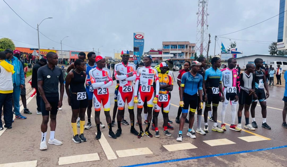 The competition was played in two parts where participants first took a multi-lap 7.5 km run on top of a 20km bike run in a race that covered a distance of 27.5 kilometers.