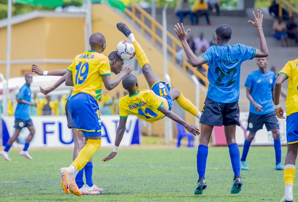 Amavubi U15 succumbed to a 3-0 defeat at the hands of Zanzibar in the opening match held at the FUFA Technical Centre Njeru on Sunday.
