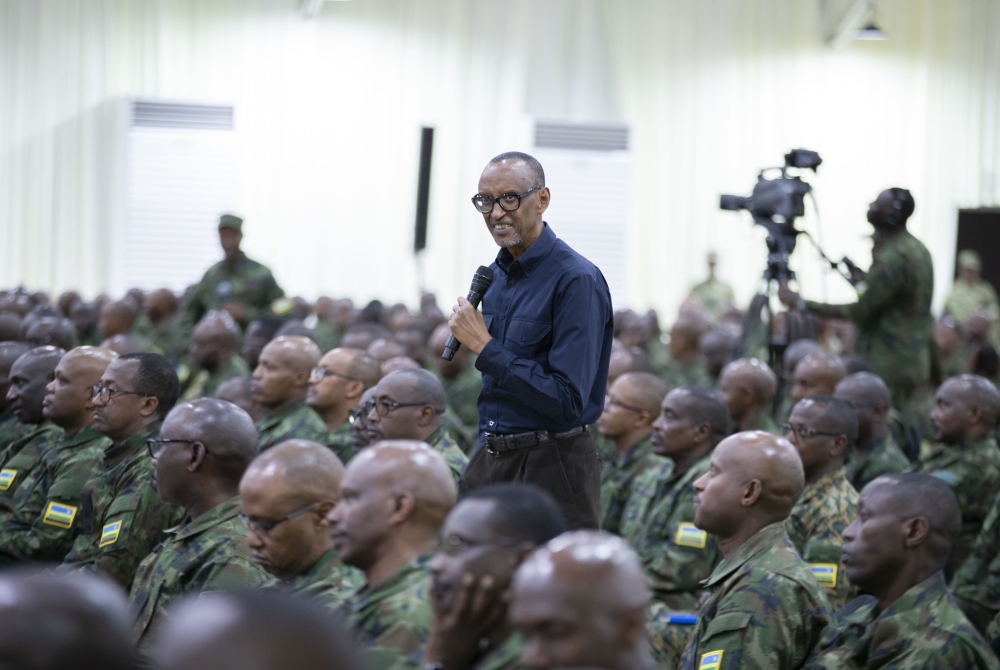 President Paul Kagame, the Commander-in-Chief of the Rwanda Defence Force (RDF) speaks to senor security officers as he chairs a High Command Council on Wednesday, November 15. Photo by Village Urugwiro