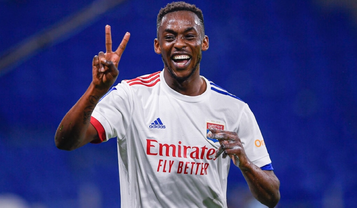 Tinotenda Kadewere (Zimbabwe).