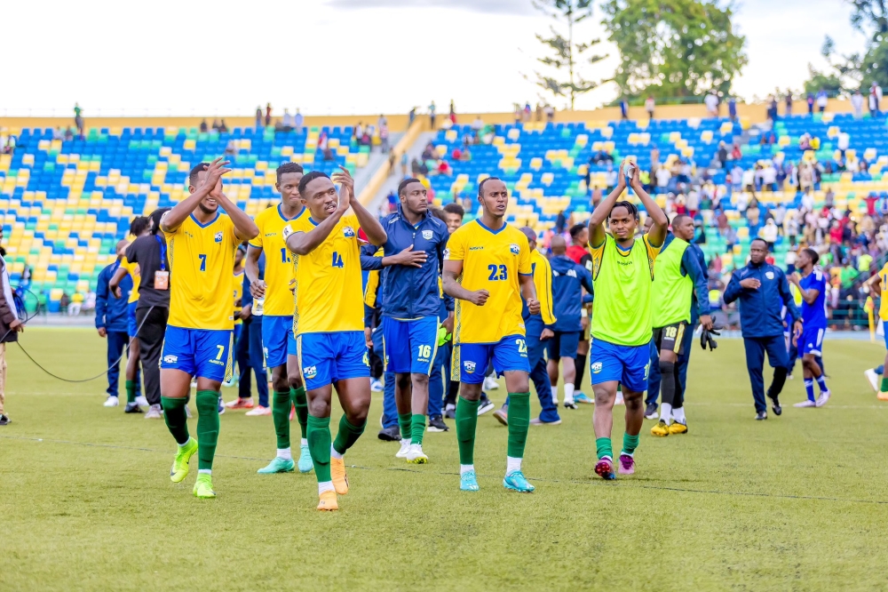National football team captain Djihad Biziman leads his teammates as they thanked supportes after shocking Bafana Bafana 2-0 at Huye Stadium. Courtesy
