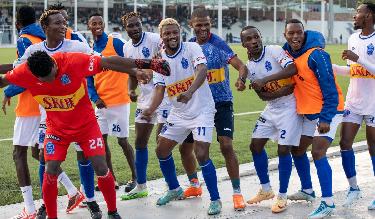 Rayon Sports players celebrate the 2-1 victory against Police FC at Kigali Pele stadium on Tuesday, November 28 . PHOTO BY CRAISH Bahizi