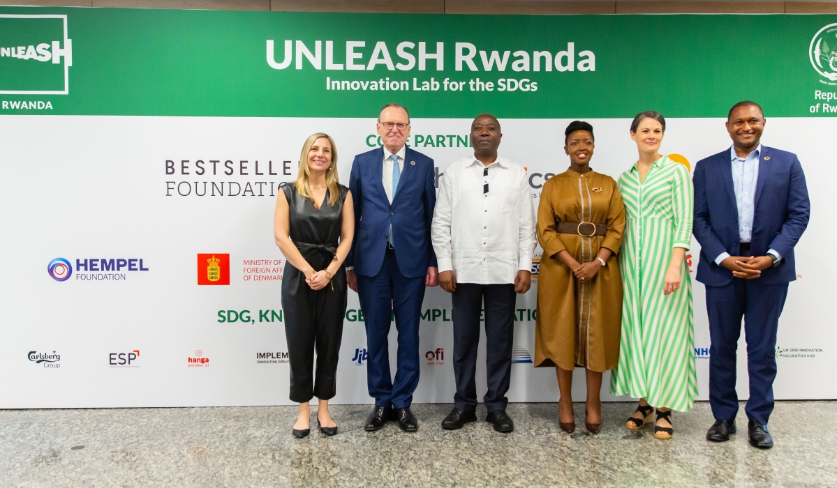 PM Ngirente poses for a photo with senior delegates at the opening ceremony of Unleash Rwanda conference in Kigali on December 2.The week-long event, taking place from December 2 to December 8, has gathered 1,000 youth from 136 countries .Courtesy