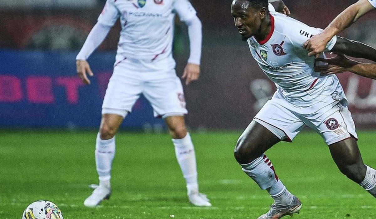 Djihad Bizimana  scored a late winner to inspire title contenders Kryvbas KR beat Oleksandria 2-1 on Saturday December 2. Courtesy