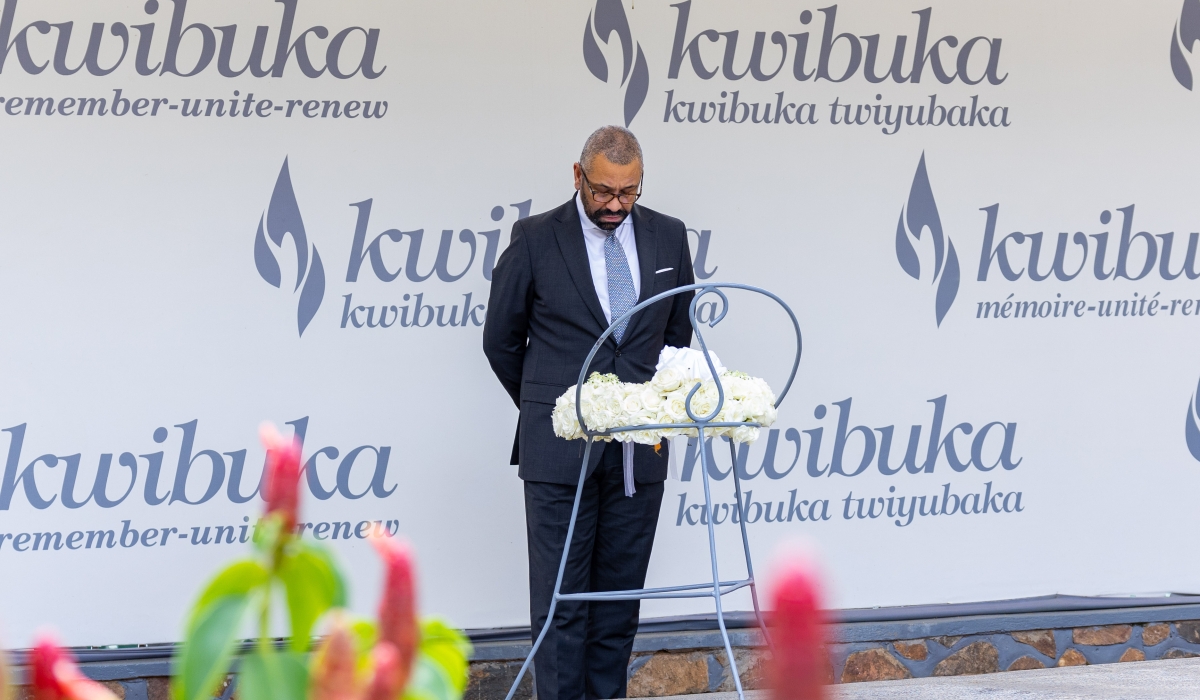 The United Kingdom’s Home Secretary James Cleverly pays tribute to victims of the Genocide Against the Tutsi at  Kigali Genocide Memorial, as part of his visit to Rwanda  on Tuesday morning ,December 5. PHOTOS BY CHRISTIANNE MURENGERANTWARI