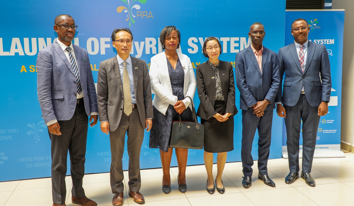 Officials at the launch of “MyRRA” a system that consolidates all its online services within a unified portal  at Rwanda Revenue Authority (RRA), on Tuesday, December 5. Courtesy