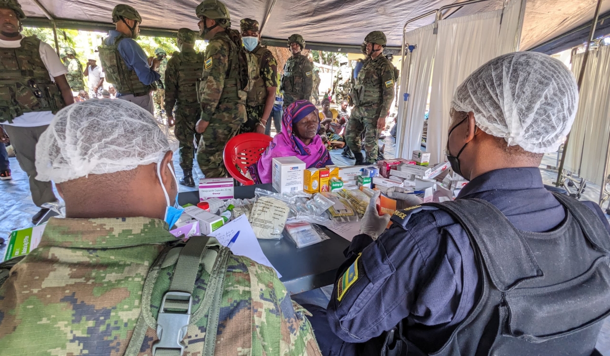 After conducting community work (Umuganda) with residents of the port city of Mocimboa da Praia, in Mozambique&#039;s Cabo Delgado Province, Rwandan and Mozambican Security Forces on Saturday, December 16, conducted a medical outreach programme. Photos by Moïse Bahati and Christianne Murengerantwari