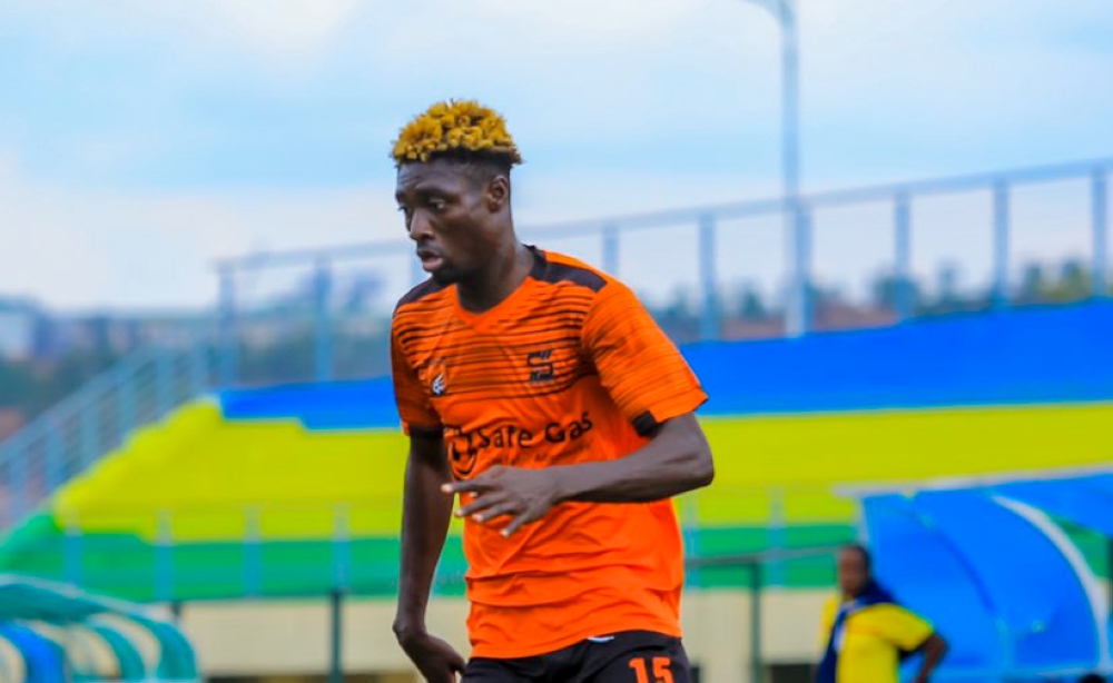 Ghanaian striker Sadick Sulley has opened up on decision to join topflight side Etoile de l&#039;Est. Courtesy