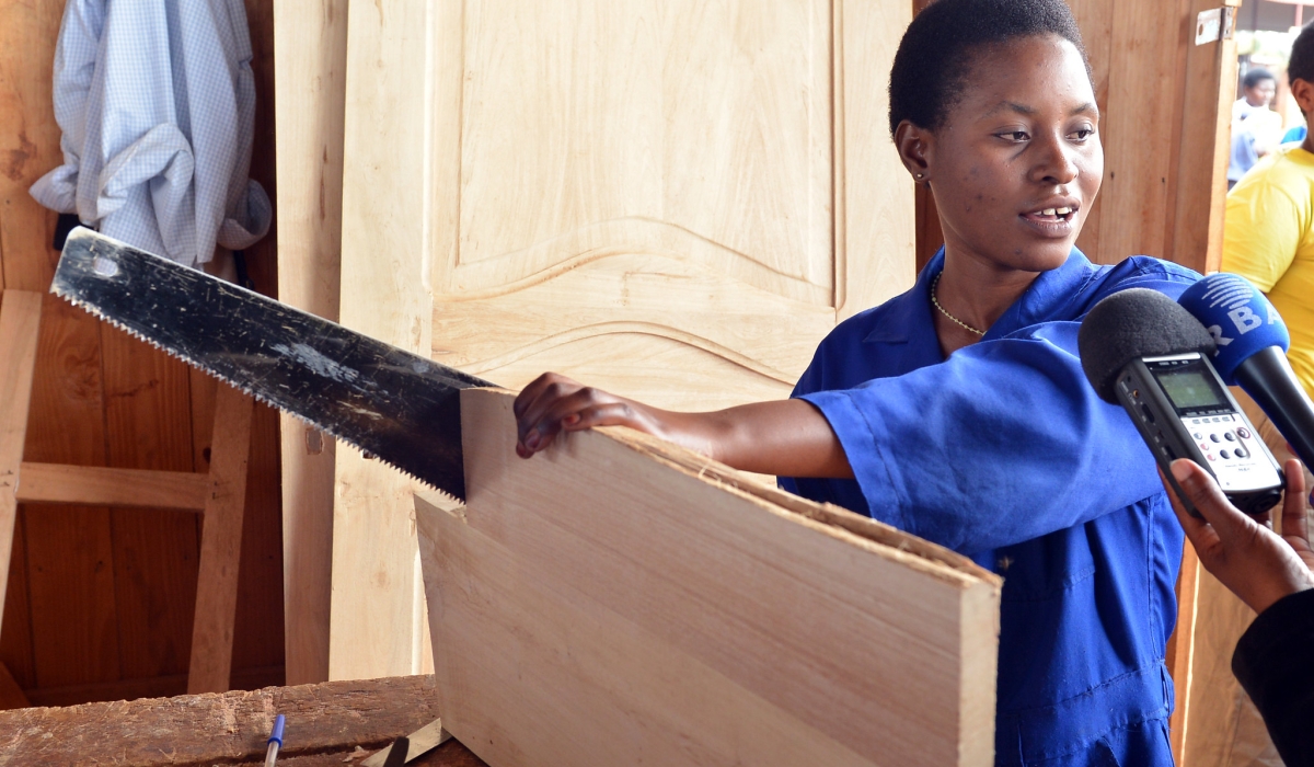 A woman works in Agakiriro after studying vocations in Bugesera. The government is currently facing a shortfall of nearly 400,000 jobs to meet the targets outlined in the National Strategy for Transformation (NST1). FILE