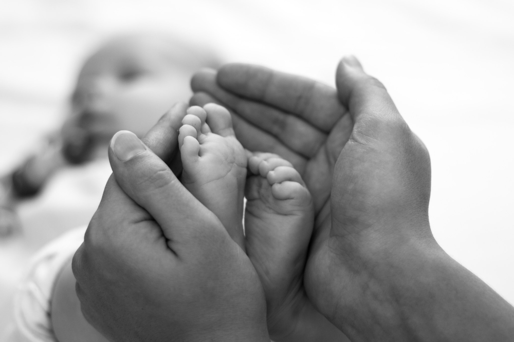 The revised law stipulates a jail term ranging from six months to two years upon conviction, but a crucial prerequisite is the confirmation of postpartum depression by a certified medical professional. Internet