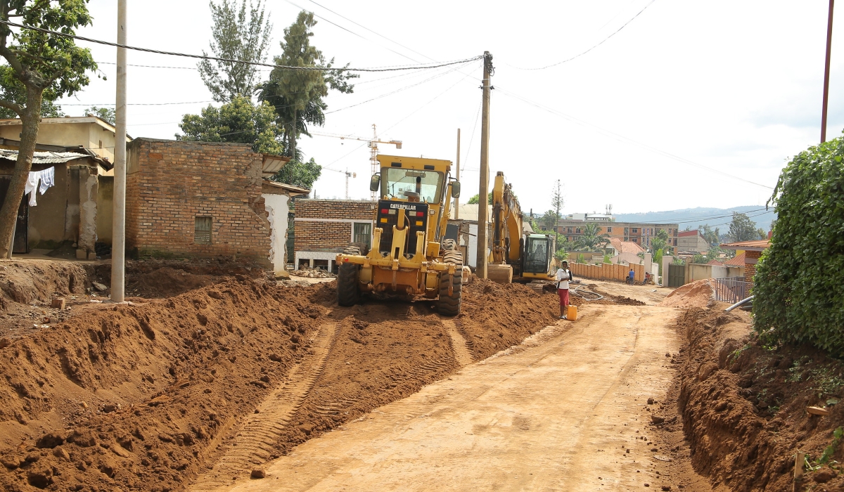 Road construction works in Remera, Kigali, in 2023. The City of Kigali has promised to resume the construction of 45.1 kilometres of roads in January 2024, targeting completion by the end of the 2023-24 fiscal year. PHOTO BY CRAISH BAHIZI