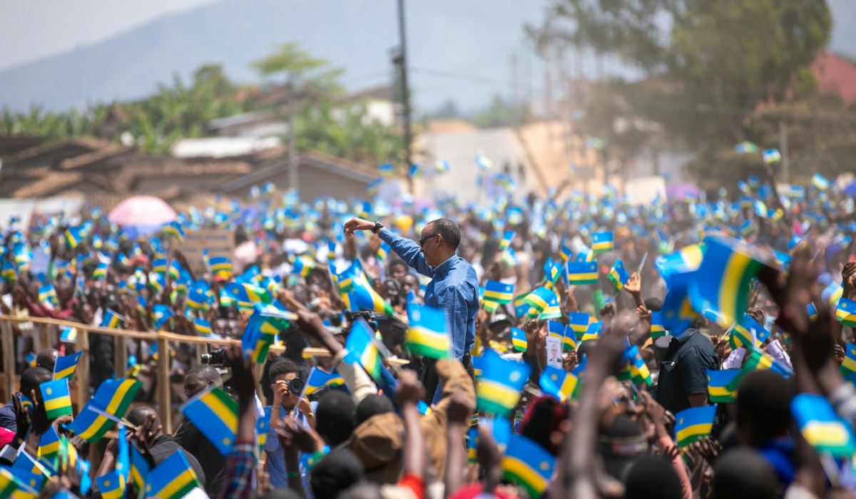 President Paul Kagame meets thousands of residents during the citizen outreach in Ruhango District on August 25, 2022. Photo by Olivier Mugwiza