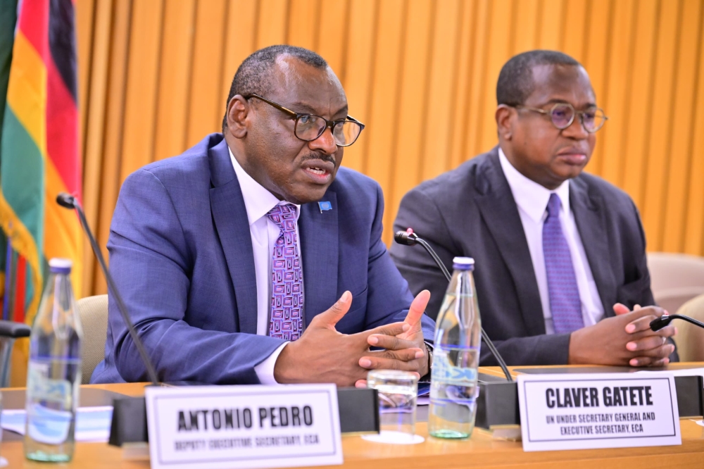 Amb. Claver Gatete, the Executive Secretary of the Economic Commission for Africa (ECA), on Monday, February 12, briefing journalists from across Africa on the upcoming
ECA Conference of Ministers Finance, Planning and Economic Development (COM2024) to be held on February 28 to March 5, in Victoria Falls, Zimbabwe. Courtesy of ECA.