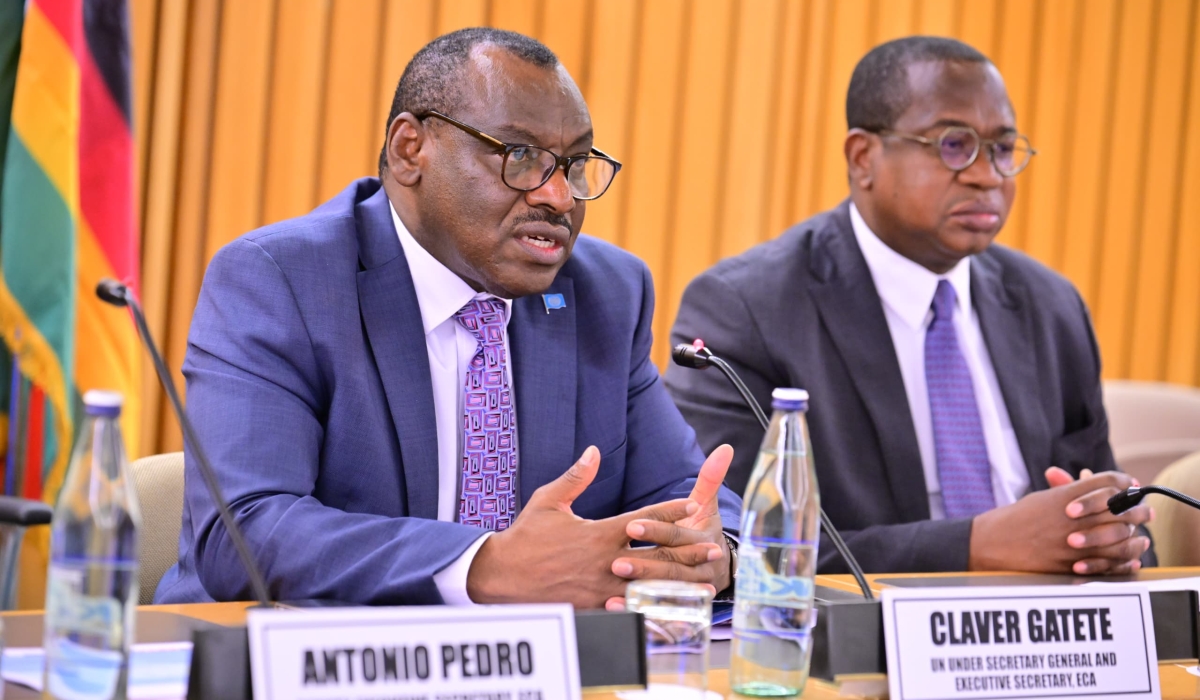 Amb. Claver Gatete, the Executive Secretary of the Economic Commission for Africa (ECA), on Monday, February 12, briefing journalists from across Africa on the upcoming
ECA Conference of Ministers Finance, Planning and Economic Development (COM2024) to be held on February 28 to March 5, in Victoria Falls, Zimbabwe. Courtesy of ECA.