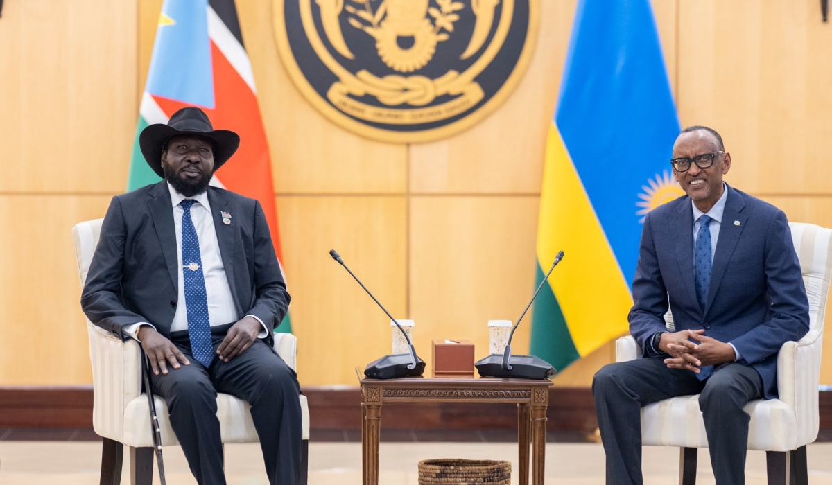 President Paul Kagame held talks with the Chairperson of the East African Community (EAC), President Salva Kiir of South Sudan, and his delegation, at Village Urugwiro  on Thursday, February 22. Courtesy of Village Urugwiro