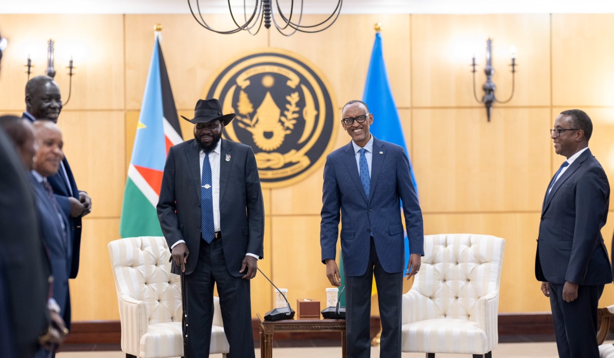 President Paul Kagame held talks with the Chairperson of the East African Community (EAC) Summit, President Salva Kiir of South Sudan, and his delegation which included EAC Secretary General Peter Mathuki, in Kigali, on Thursday, February 22, before they proceeded to Burundi. Photo courtesy of Village Urugwiro