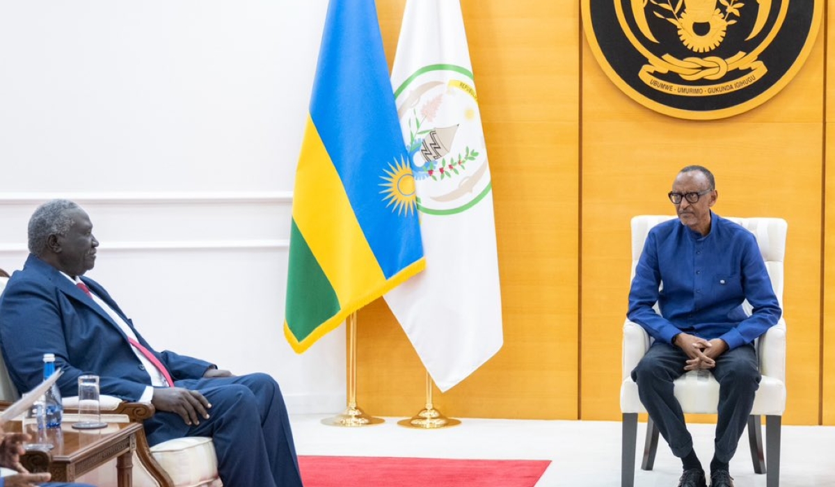 President Paul Kagame on Monday,  February 26, received Malik Agar, the Vice President of the Transitional Sovereignty Council of Sudan, and his delegation, at Urugwiro Village. Courtesy of Urugwiro Village